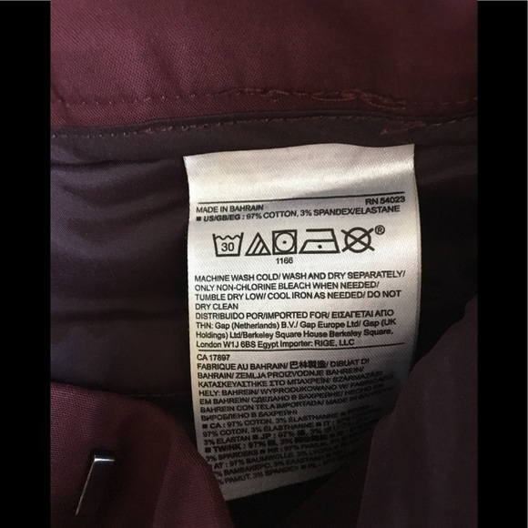 Banana Republic Burgundy Cotton Khakis - Picture 5 of 7